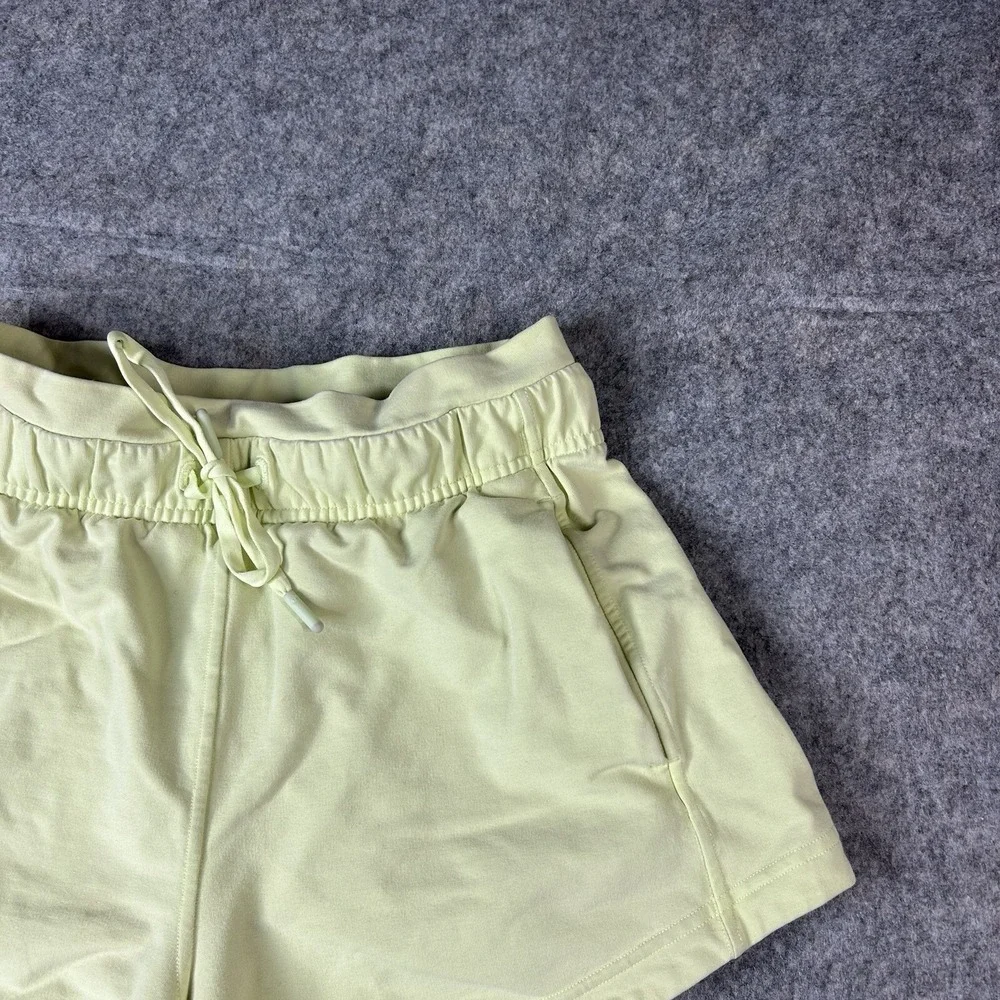 Lululemon Inner Glow HR Short 3